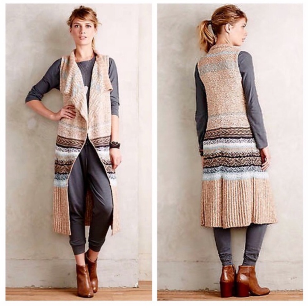 Sleeping on Snow Oullins Jacquard Sweater Vest Tan